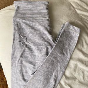 Lululemon heather grey mid rise leggings